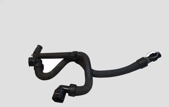 Opel Insignia A Engine coolant pipe/hose