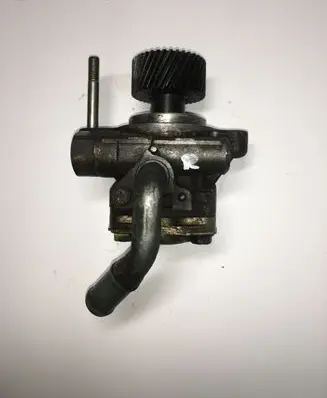 Mazda BT-50 Power steering pump UUR56A