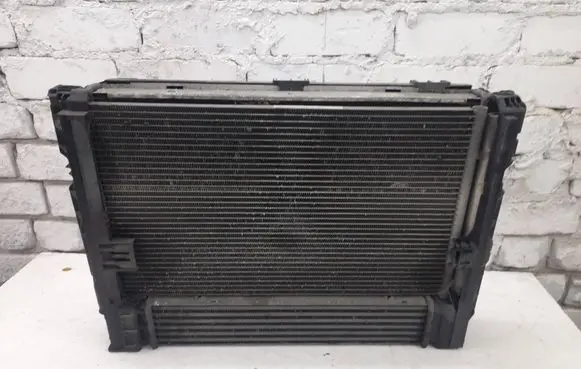 BMW 3 E90 E91 Radiator set 7810253 3218761 7561711