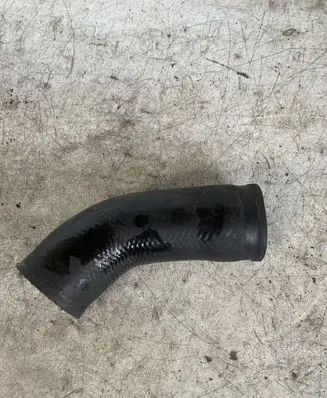 Toyota Avensis T250 Engine coolant pipe/hose