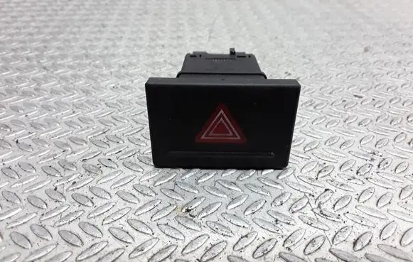 Volkswagen Touareg I Hazard light switch 7L6953235