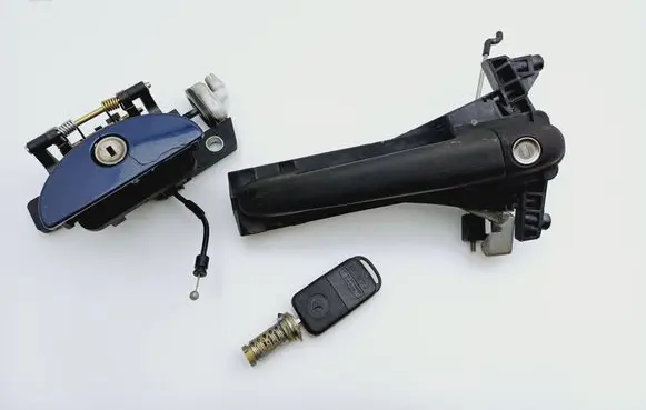 Mercedes-Benz A W168 Front door exterior handle 
