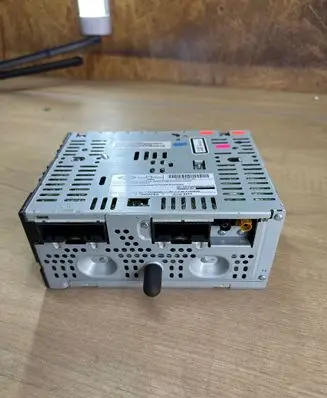 Ford Escape III Radio/CD/DVD/GPS head unit Cqcj36n24mc