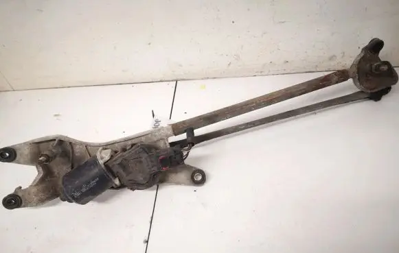 Chrysler Pacifica Front wiper linkage and motor