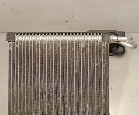 BMW X5 E70 Air conditioning (A/C) radiator (interior) TD303 N669672L287
