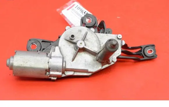 Saab 9-3 Ver2 Rear window wiper motor 0390201595
