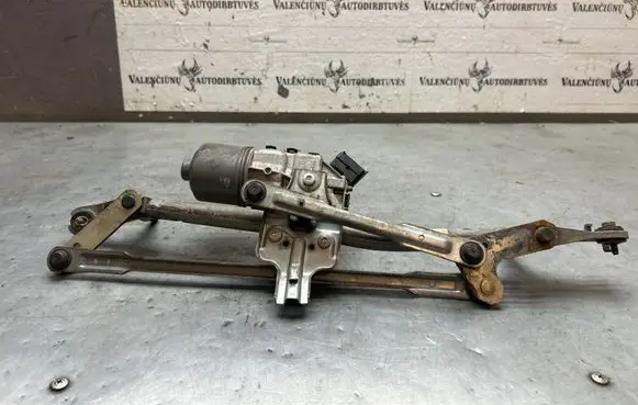 Front wiper linkage and motor