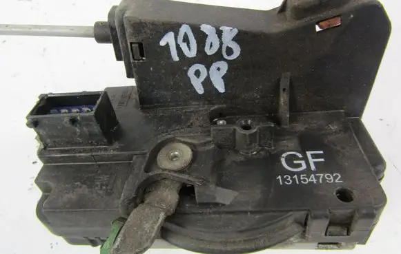 Opel Meriva A Front door lock 13154792GF