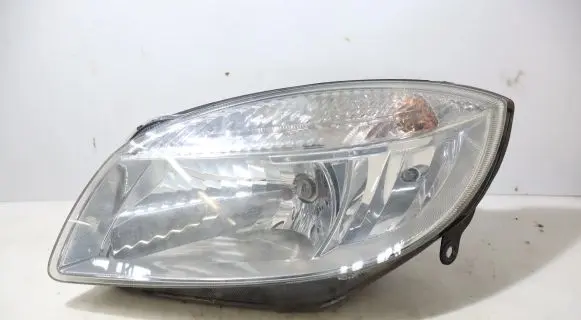 Skoda Fabia Mk2 (5J) Headlight/headlamp