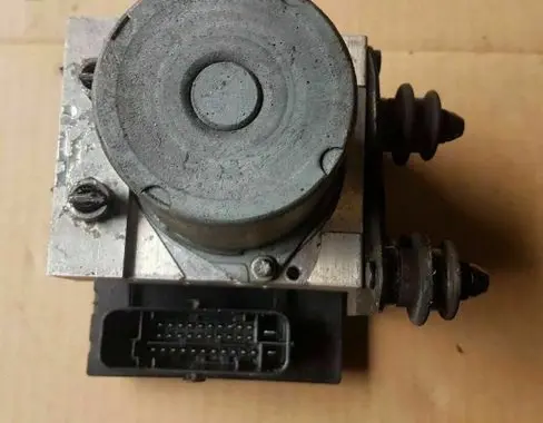 Audi A4 S4 B8 8K ABS Pump 8K0614517BB 8K0907379P