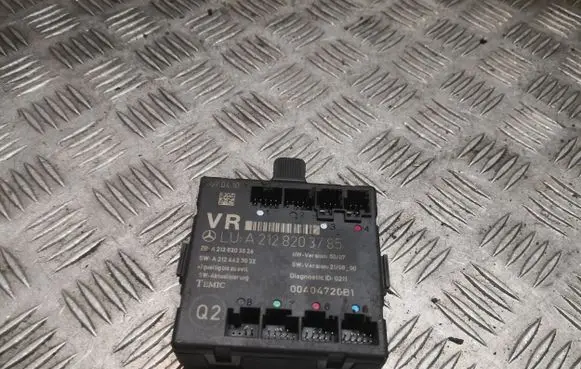 Mercedes-Benz E W212 Door control unit/module 2128203785 A2128203785