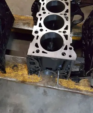 Mercedes-Benz Vito Viano W639 Engine block R6460110501