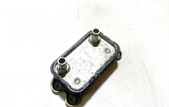 Engine oil radiator