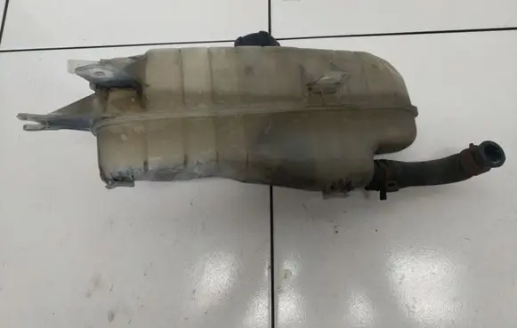 Nissan Micra Coolant expansion tank/reservoir cap 21710AX300