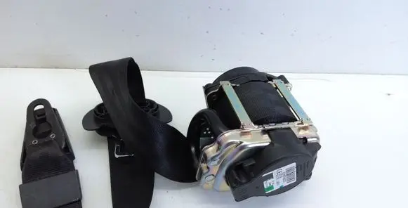 Volvo XC90 Front seatbelt 0589P10021