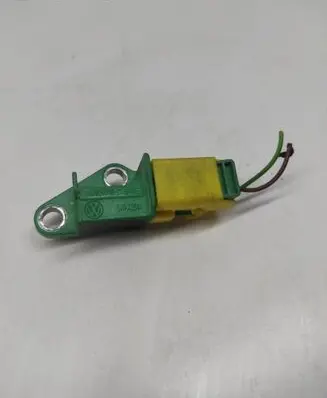 Audi A4 S4 B8 8K Airbag deployment crash/impact sensor 1K0909606C 5WK43544