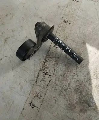 BMW X6 E71 Generator/alternator belt tensioner