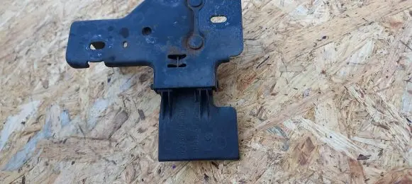 Front door cable line