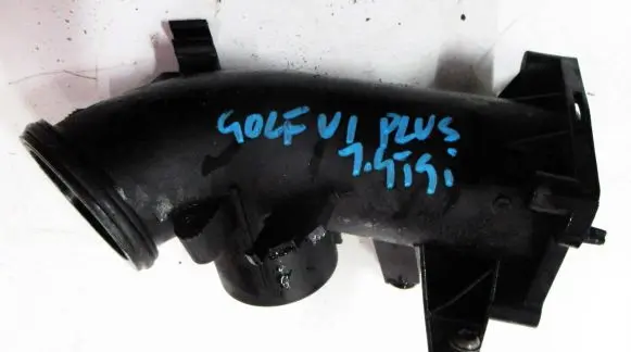 Volkswagen Golf VI Intercooler hose/pipe 03C145861E
