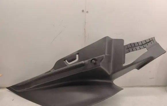 Volvo V40 Tailgate/trunk side cover trim 31389391