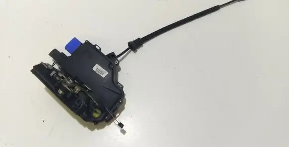 Volkswagen Phaeton Front door lock 3D1837015A