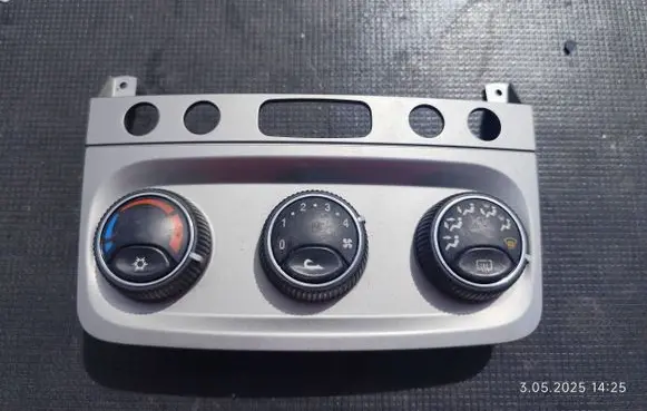 Alfa Romeo 147 Climate control unit 1560553870 0000200720 C397