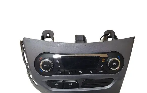 Ford Focus Climate control unit BM5T18C612CL WK3B88017