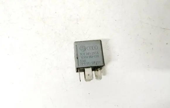 Audi A4 S4 B7 8E 8H Other relay 8d0951253a 373