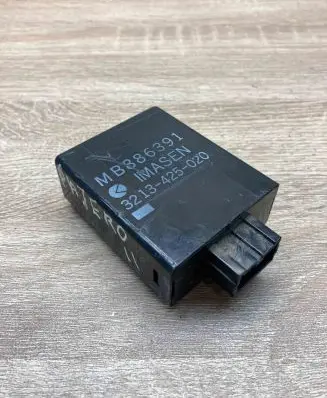 Mitsubishi Pajero Other control units/modules MB886391 3213425020