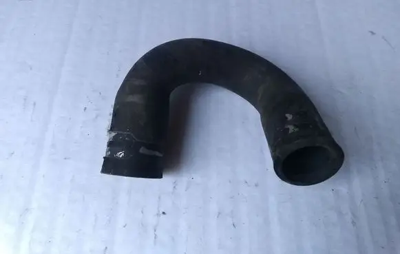 Mazda 2 Engine coolant pipe/hose