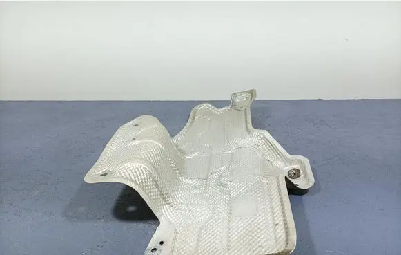 Nissan Atleon Exhaust heat shield 5Q0825711B
