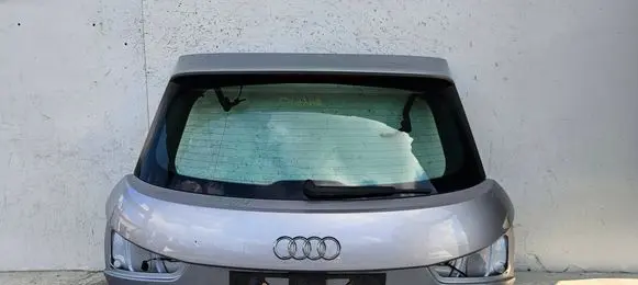 Audi A1 Tailgate/trunk/boot lid 