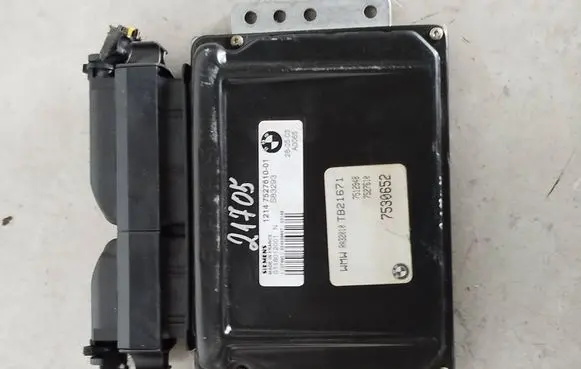 Mini One - Cooper F56 F55 Engine control unit/module 7527610 s118012001n