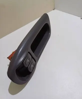 Renault Scenic I Electric window control switch 7700431172