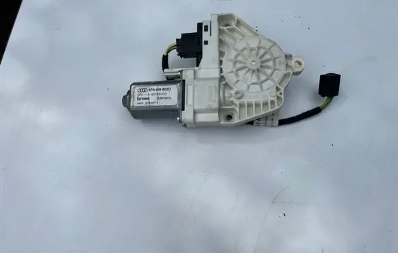 Audi A6 S6 C6 4F Front door window regulator motor 4F0959802D