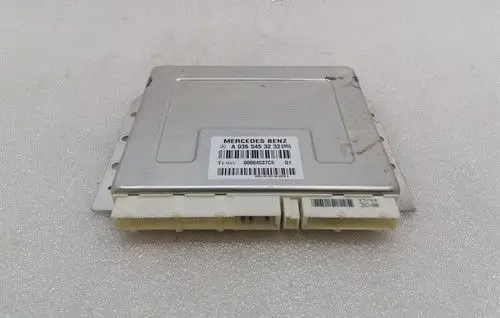 Mercedes-Benz E W211 Air suspension control unit module (rear) A0365453232