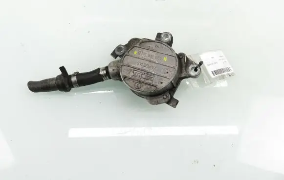 Volkswagen Golf IV Vacuum pump 038145101B