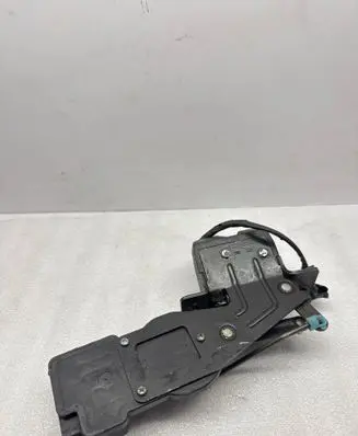 Hyundai Coupe Tailgate lock latch 812302C000