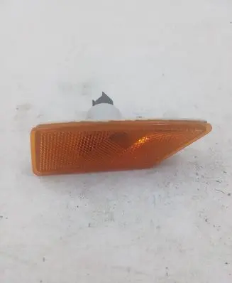 Ford Ranger Front reflector kb3b15a450a