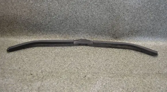 BMW 5 E60 E61 Top upper radiator support slam panel 51117063835 11460913