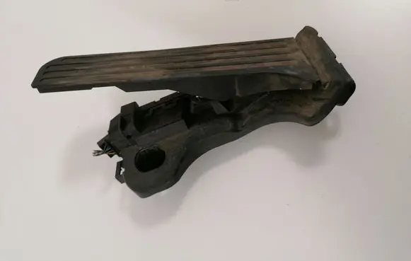 Skoda Octavia Mk2 (1Z) Accelerator throttle pedal 1K1721503P