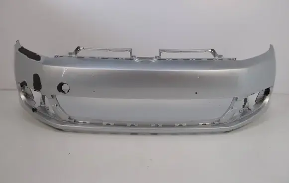 Volkswagen Golf VI Front bumper 1K9807217A