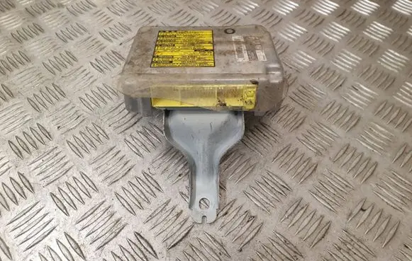 Lexus RX 330 - 350 - 400H Airbag control unit/module 8917048160