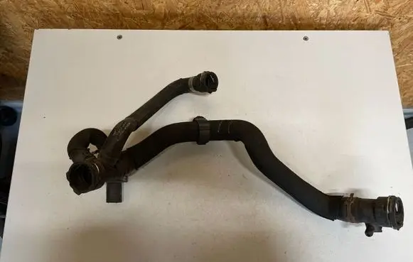 Audi A5 8T 8F Engine coolant pipe/hose 4F0122293A 8K0122293F