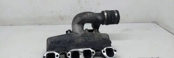 Audi A4 S4 B5 8D Intake manifold 028129713T