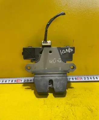 Tailgate/trunk/boot lock/catch/latch