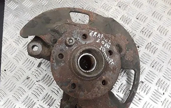 Volkswagen Crafter Front wheel hub 