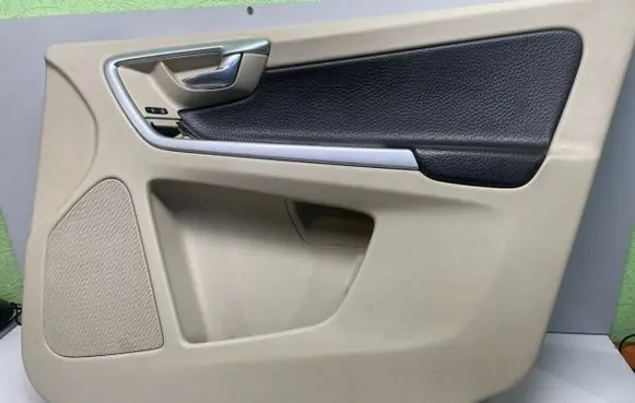 Volvo XC60 Front door card panel trim 30766388