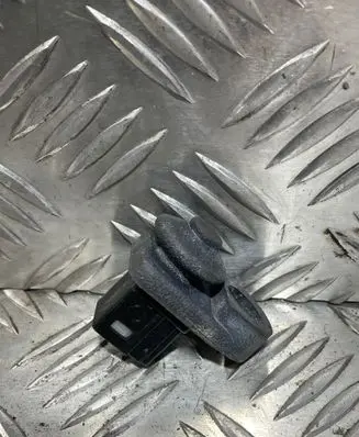 Nissan Qashqai Rear door sensor 