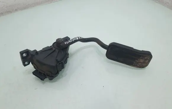 Seat Alhambra (Mk1) Accelerator throttle pedal YM219F836FB